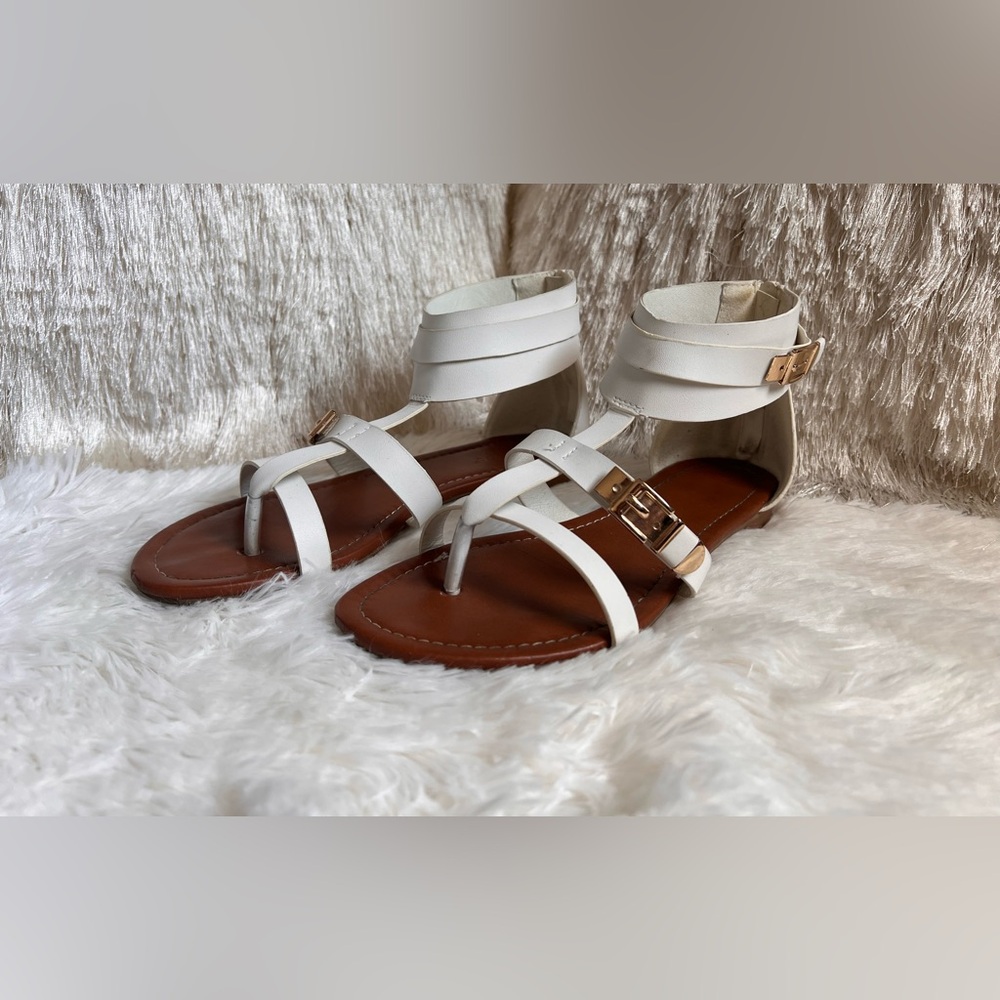 BAMBOO White and Gold Greek Sandals Size:7